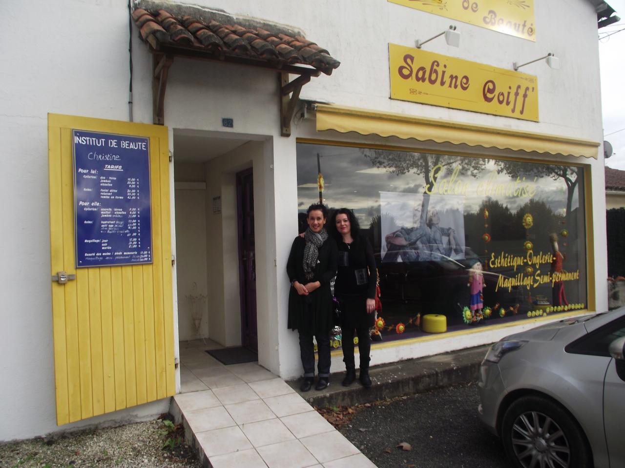 LE SALON DE COIFFURE