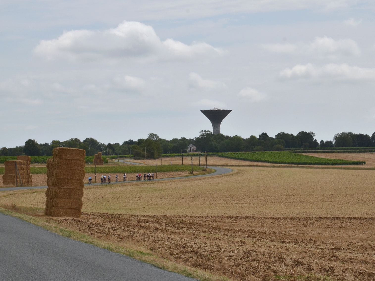 cyclotouristes, vers La Rue