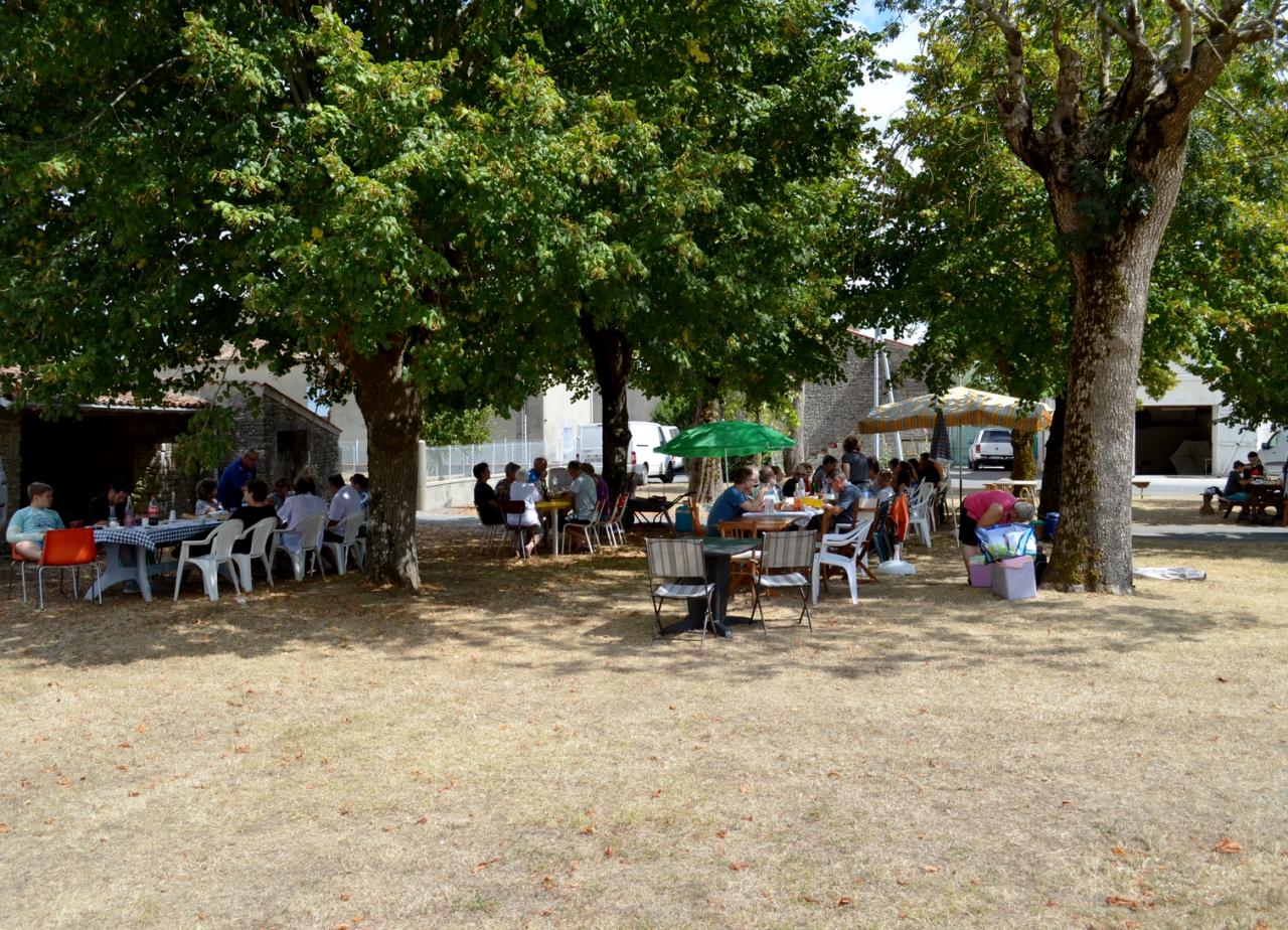 Repas à La Giraud, le 28-08-2016