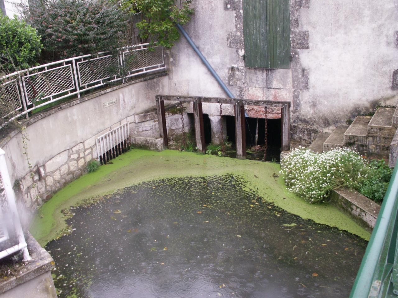 Le Moulin ouvrage Hydraulique sur le Loubat