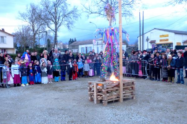 Monsieur carnaval en feu 1